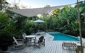 Biribandos Rooms - a 300 metros do Quadrado e 900 metros das praias